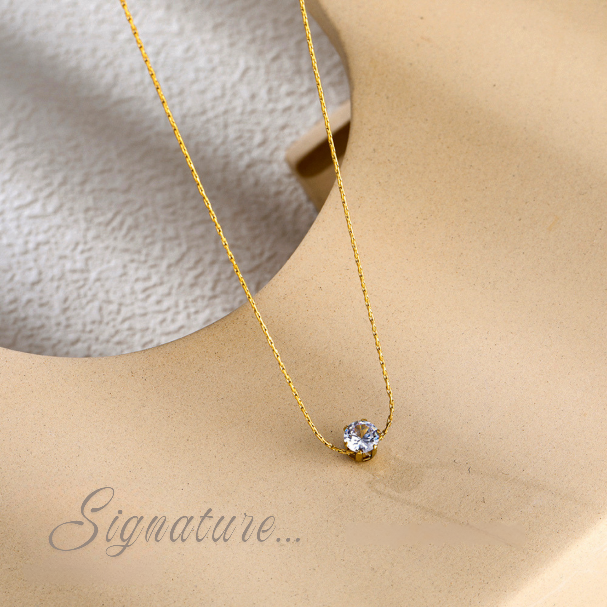 Solitaire Spark Pendant Chain